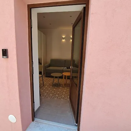 Dolce-giardino Apartment *
